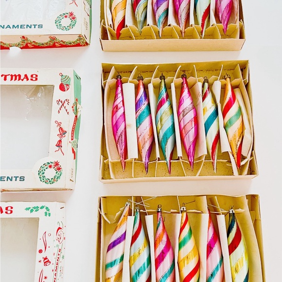 Meet your Posher Archaic Charm - Picture 3 of 16